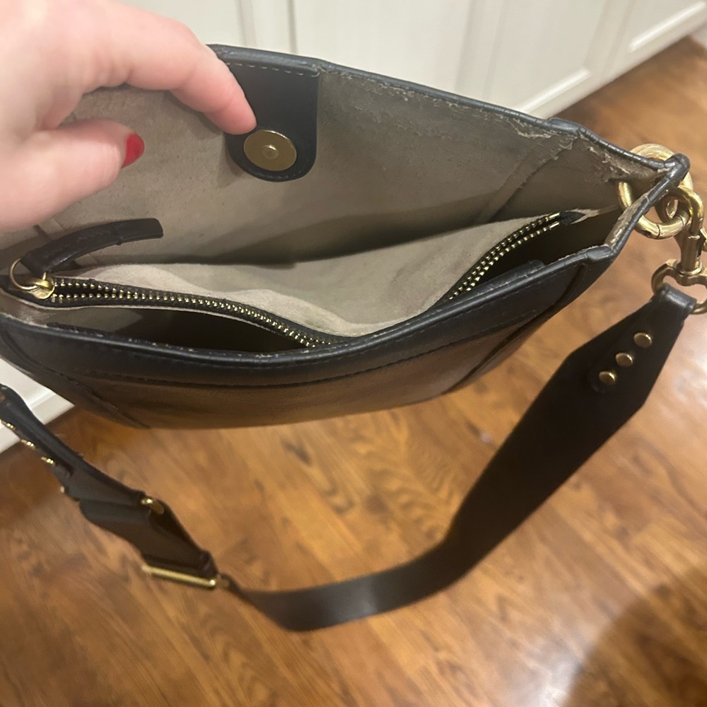 Isabel Marant Oskan Crossbody Bag - Picture 9 of 16